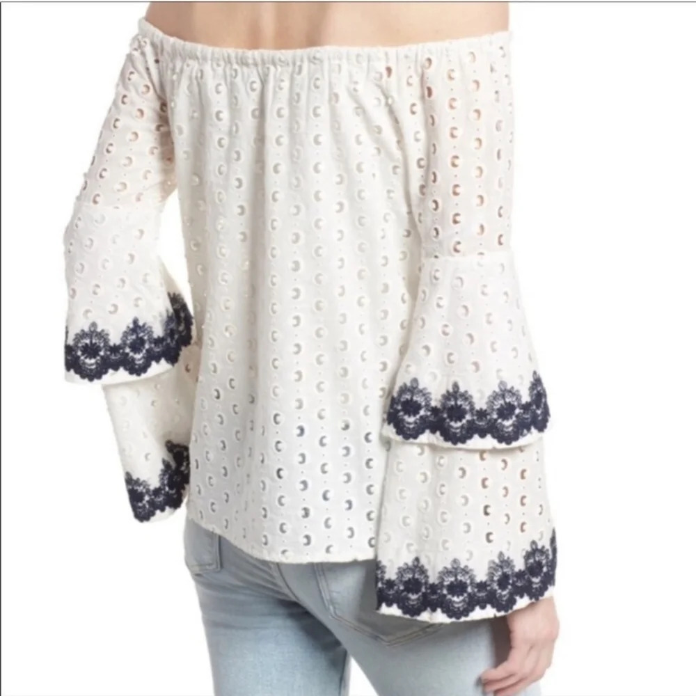 Bailey 44 White Eyelet Boho Tiered Bell Sleeve Blouse - Picture 2 of 11